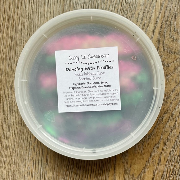 Dancing With Fireflies Slime - Picture 4 of 4